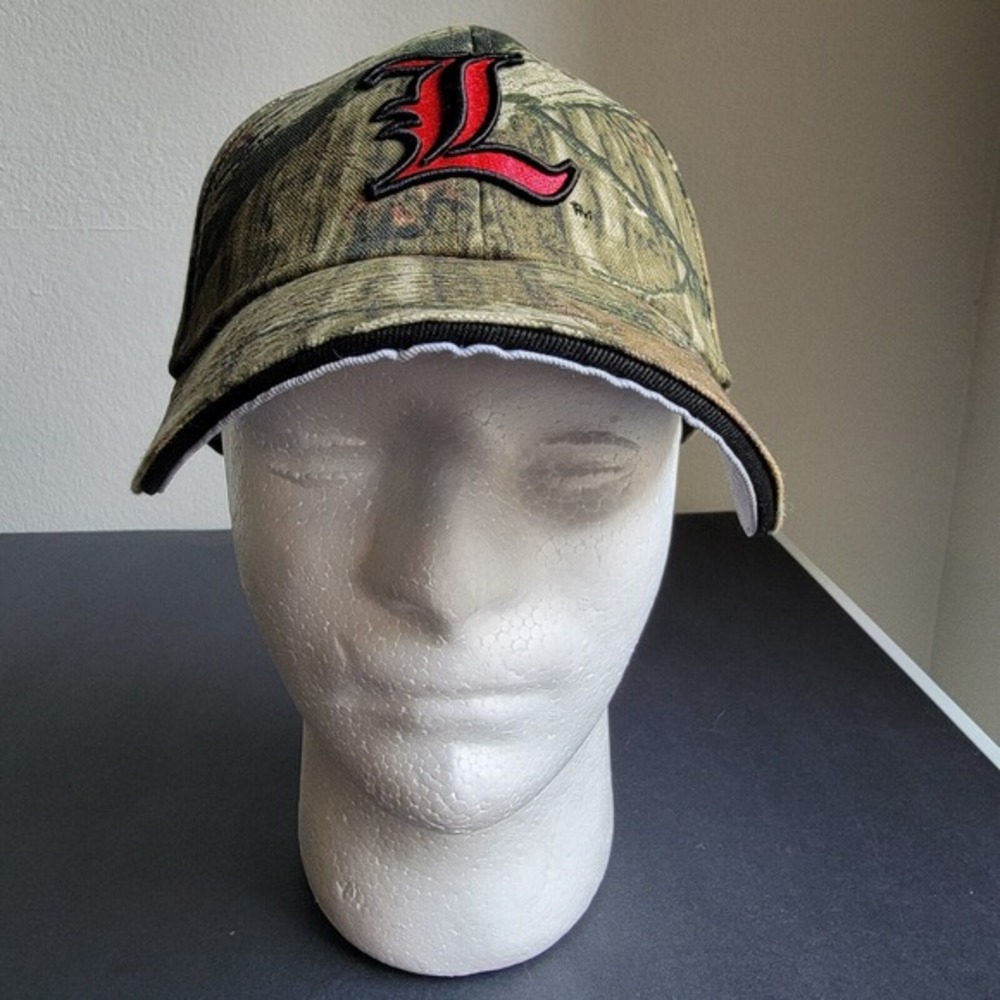 OC Sports Louisville Cardinals Hat Cap Adjustable Camouflage Old‎ English "L"